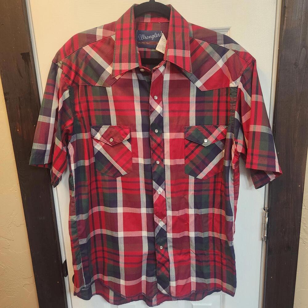 Wrangler Men's X-Long Tails Red Plaid Button-Up Pearl Snap Shirt - Size 16